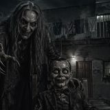 La Bruja Del Fondo De La Vecindad Nos Estaba Mandando Su Muñeco - Voces De La Noche