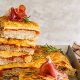 Pizza parigina con Speck Alto Adige IGP