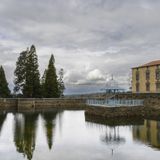 La ciudad de provincias que, para bien y para mal, es un viaje a la nostalgia de una España de ayer