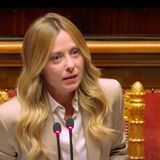 Meloni: “Risposta rapida su caro energia”. Ue, prestito di 2,86 miliardi all’Ucraina