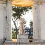 #840 I registi e l'appello per l'Esquilino, Robert de Niro apre in via Veneto e a Fiumicino vince la famiglia (nelle assunzioni)