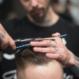 Barbieri clandestini al lavoro, scattano le denunce. Con sanzione da 4.500 euro