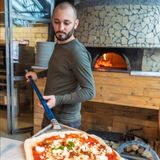 Intervista a Ciro Di Maio - La pizza è meglio della Camorra