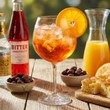 Spritz analcolico fatto in casa: la ricetta fresca e facile per l'aperitivo estivo