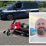 La vigilia dell’addio a Riccardo, il papà di 53 anni morto nello schianto in moto contro un trattore