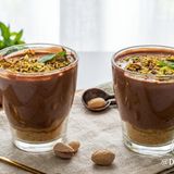 Mousse Furba Yogurt Greco e Cioccolato: Il Dolce al Cucchiaio in 2 Minuti Senza Cottura
