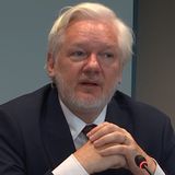 Meglio tardi che mai: il Consiglio d'Europa riconosce Assange "prigioniero politico"