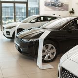 Samochód za gotówkę, na kredyt, w leasingu lub najem długoterminowy