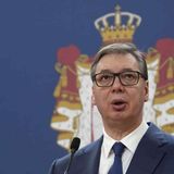 Botte da orbi in Serbia: tutti contro il presidente Vucic e Vucic contro tutti