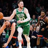 Celtics' Gordon Hayward Out With Hand Fracture