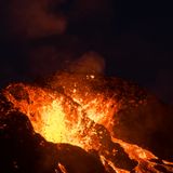Sam kahn Manchester | Reykjanes Peninsula volcano erupts