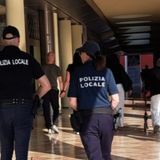 Furto di tv in centro: refurtiva recuperata in poche ore. Due denunciati dalla “locale”