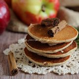 Pancake alle mele con farina di riso