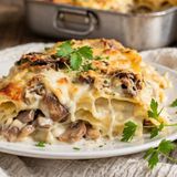 Lasagne ai funghi e scamorza affumicata: la ricetta ricca e cremosa