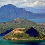 Il Vulcano Taal viaggio nel cuore pulsante di un gigante addormentato tra le acque filippine
