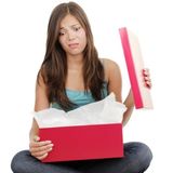 Natale e i Regali che non gradiamo che fare? E poi La migliore musica originale dei giovani da tutto il mondo