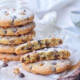Biscotti da colazione con gocce di cioccolato e noci