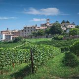 Neive: l'antico borgo medievale del Piemonte eletto tra i più belli d'Italia