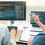 Ciberseguridad Empresarial en España_ Adopción Masiva para 2025