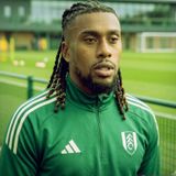 Iwobi's residence in London was broken into, resulting in the theft of £500,000.