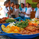 Escolas devem adotar alimentação mais saudável
