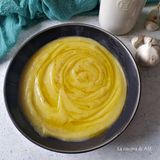 Skordalia (Crema greca di patate e aglio)