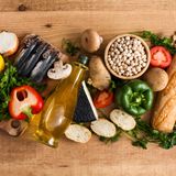 Diete, perdita di peso doppia rinunciando a cibi processati