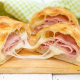 Rotolo pizza al prosciutto e formaggio