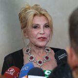 Crónica Rosa: El misterio de la renuncia de la nacionalidad suiza de Tita Cervera