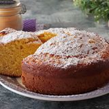 Torta allo zafferano