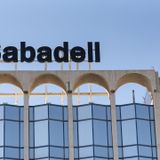 Prensa económica: El tercer accionista del Sabadell venderá su paquete pese al rechazo del Consejo