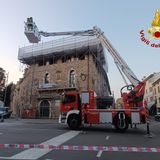 Palazzo del Territorio a rischio crollo, dopo la notte di paura la riapertura dell’area