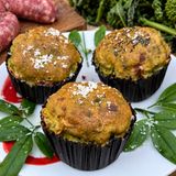 Muffin Salati Senza Uova con Friarielli, Salsiccia e Scamorza