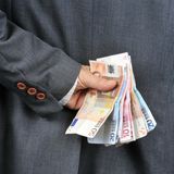 In Italia i due terzi dell’evasione fiscale sono opera di medie e grandi aziende