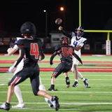 Cash Minard throws 5 TD passes as Clifton Central beats rival Momence 42-0