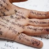 #rimini Aiuto! La prof mi ha scoperto