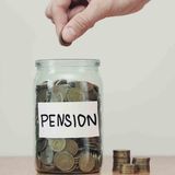 El fracaso de los planes de pensiones: ni rentan lo suficiente ni su fiscalidad acompaña