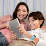 Episode 2206 -  How to Manage Teen Screen Time This Summer: The Social Media Driver’s License