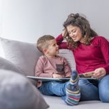 Lo sviluppo del bambino: linguaggio, socialità e teorie