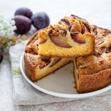 Torta di prugne fresche trentina