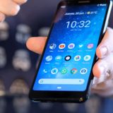 Las noticias de Herrero: El Gobierno desconectará de las redes a 700.000 menores de 16 años para evitarles ciberacoso