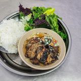 Nel regno dei sapori autentici di Hanoi
