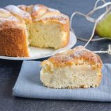Torta soffice con le pere: ricetta semplice e veloce