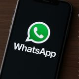 WhatsApp dice addio a vecchi smartphone, ecco quali smetteranno di funzionare da oggi