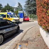 Due pedoni sul marciapiede investiti in pieno da un’anziana in auto: tutti e tre feriti