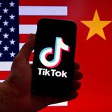 Gli USA bannano Tik Tok, la CINA bandisce WhatsApp & Telegram - Cosa sta succedendo? 🇺🇲🇨🇳