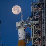 NASA delays manned return to the Moon until 2026