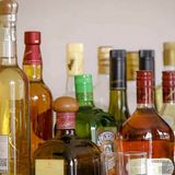 Alcohol adulterado: Consecuencias de consumirlo y cómo identificarlo