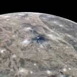 Mineral salts and organic compounds discovered on Ganymede
