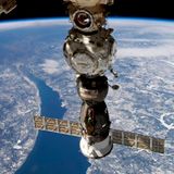 Leaky Soyuz crew stuck on station until September